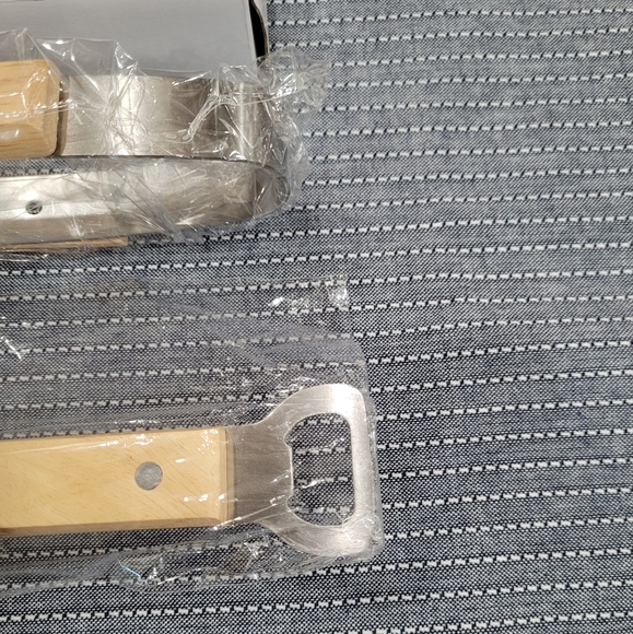 Tobin James Winery | BBQ/Grilling Tool Set - Picture 4 of 6